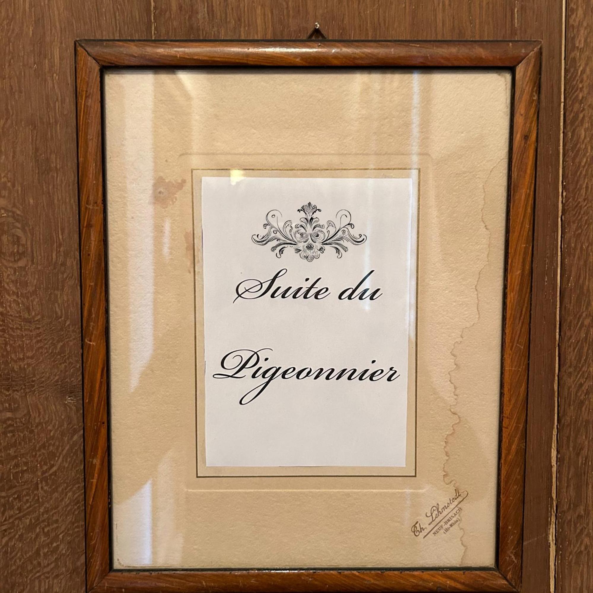 Bed & Breakfast Chateau Isigny, Petit Et Secret Des Chateaux De Charme 4*